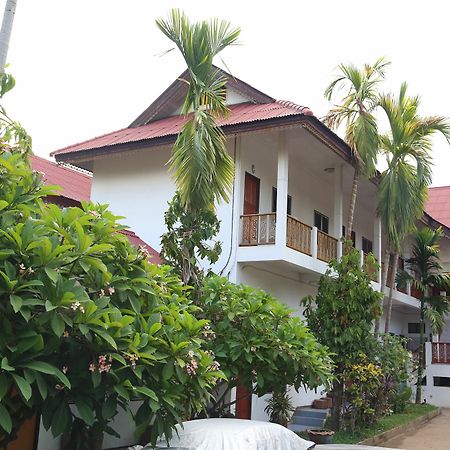湄宏颂 棕榈旅馆酒店 外观 照片